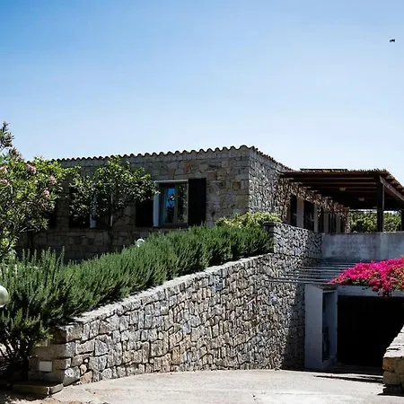 Ballero, Cala Caterina 펜션 *